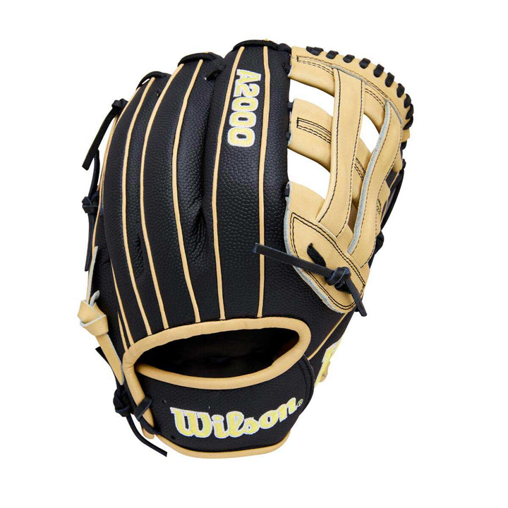 Wilson A2000 Classic DW5SS Blonde/Black 12"-RHT Baseball Glove - image 1