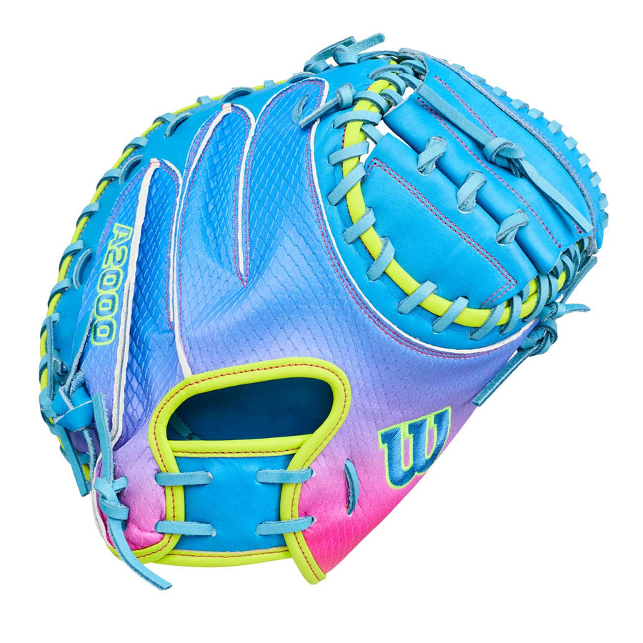 Wilson A2000 2026 LTM CM33SS 33"-RHT Catcher Mitt - image 1